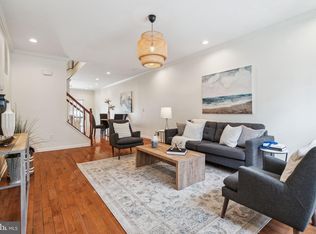 918 S 16th St, Philadelphia, PA 19146