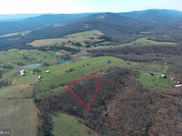 15 High Mdws, Romney, WV 26757