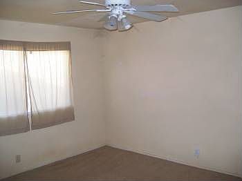 4th image of 2929 Mills Park Dr