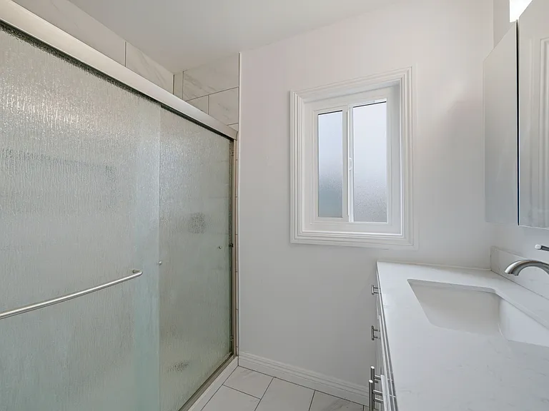 16306 S Denver Ave — Photo 43