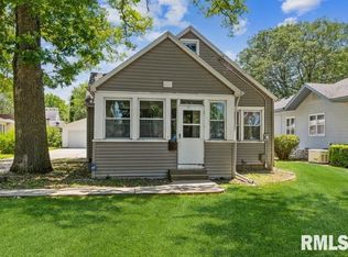 1110 4th Ave, Silvis, IL 61282