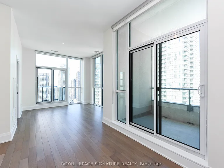 4055 Parkside Village Dr #Penthouse 3 — Photo 13