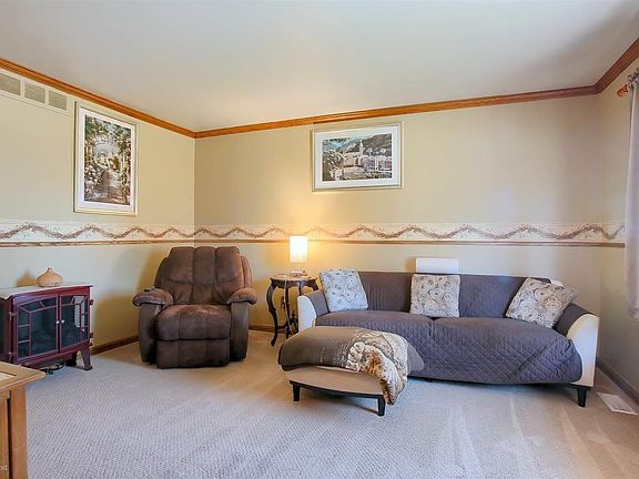 5th image of 52575 D W Seaton Dr