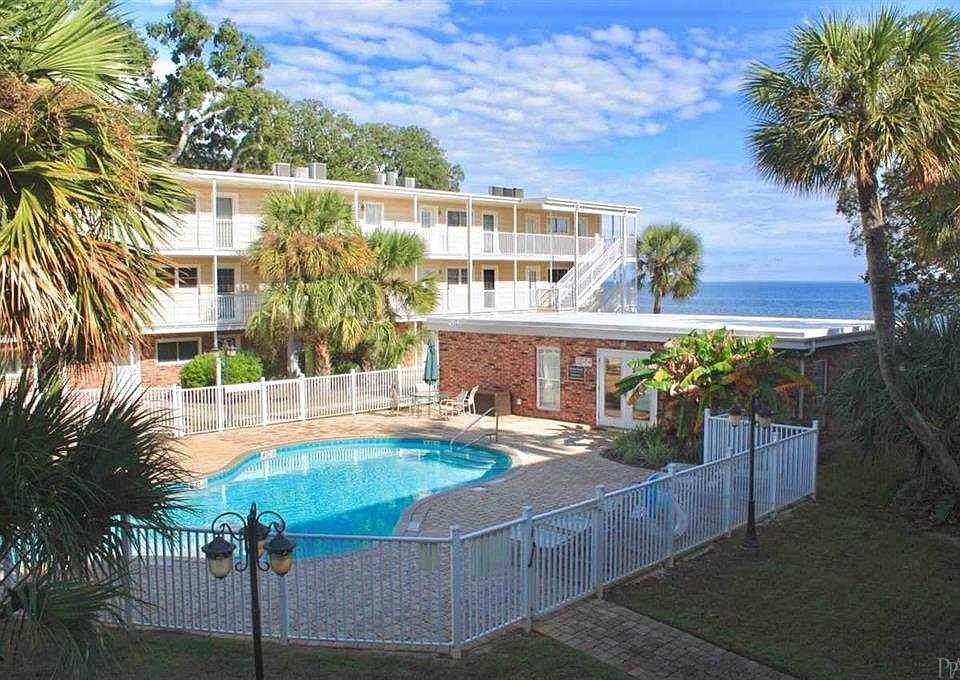 1st image of 710 Scenic Hwy APT 205