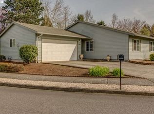 16000 NE Russell St, Portland, OR 97230
