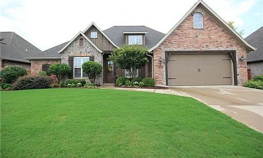 1st image of 4316 Woodview Dr