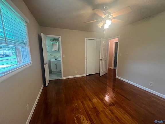 3rd image of 3400 Mallory Ave NW