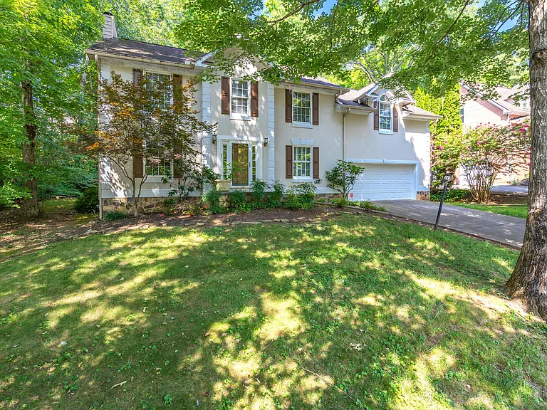 2761 Dee Peppers Dr — Photo 30
