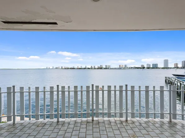 371 Wilma Circle #5, Riviera Beach, FL 33404