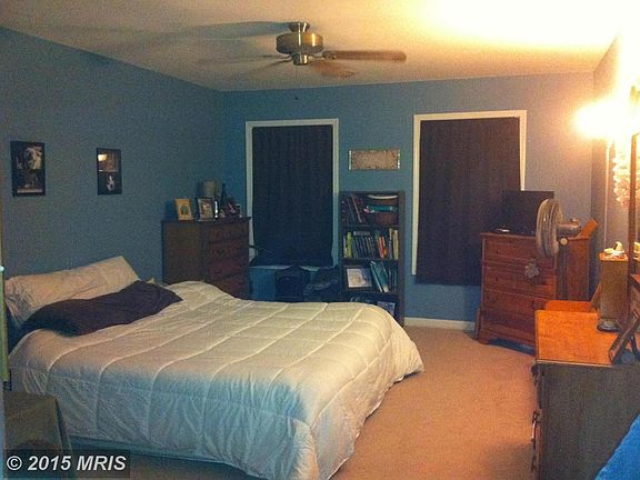 Bedroom (Master)