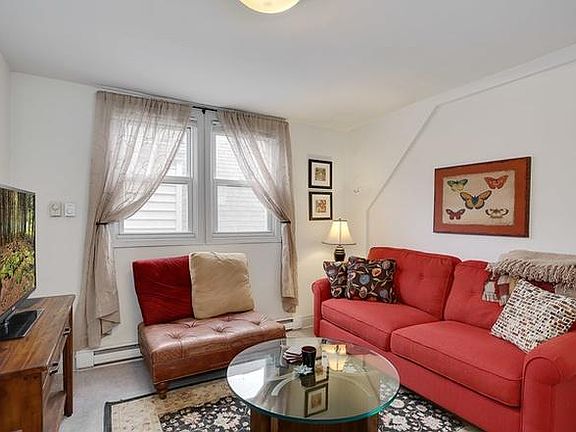 2nd image of 1525 N Bell Ave #2