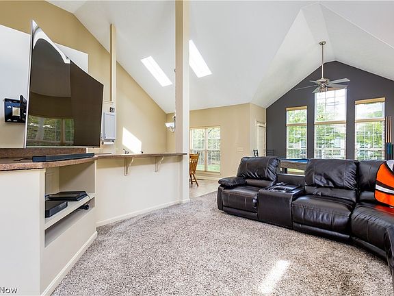 3rd image of 469 Winward Ln #99