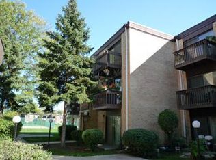 1173 S Forums Ct APT 3A, Wheeling, IL 60090