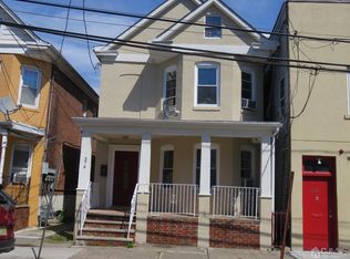 374 Park Ave, Perth Amboy, NJ 08861