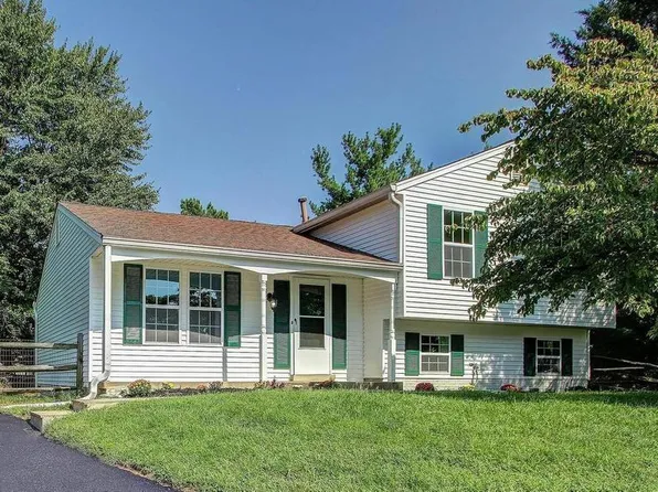 18 Anamosa Ct, Derwood, MD 20855