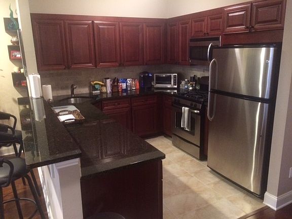 3rd image of 116I Stewart Ave