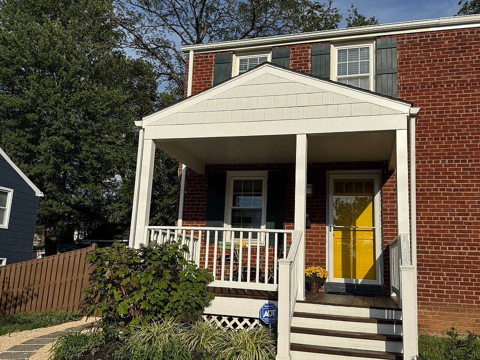 1st image of 5867 Edgehill Dr