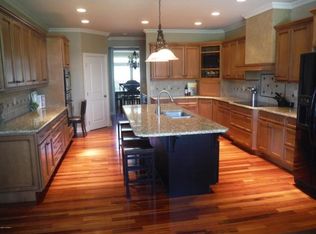 810 N 67th Ave, Yakima, WA
