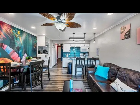 500 N Market St #114, New Braunfels, TX 78130