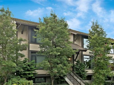 4321 SW Hudson St #B2, Seattle, WA, 98136