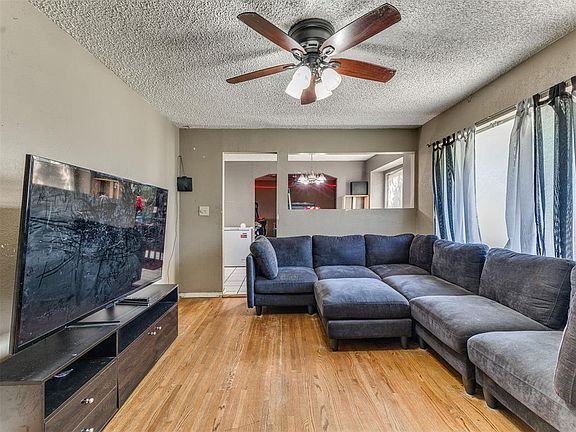 4th image of 6242 N Cheyenne Ave