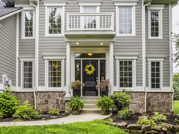 7441 Oakland Hills Dr, Indianapolis, IN 46236