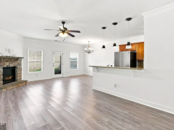 2508 Morgan Chase Dr, Buford, GA 30519