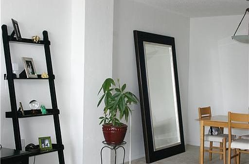 4th image of 19370 Collins Ave APT 1518