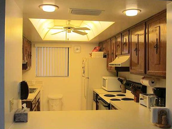 5th image of 2400 Ocean Dr #6221