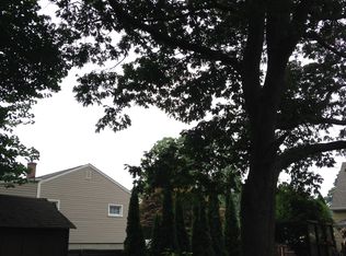 185 Shennecossett Pkwy, Groton, CT 06340