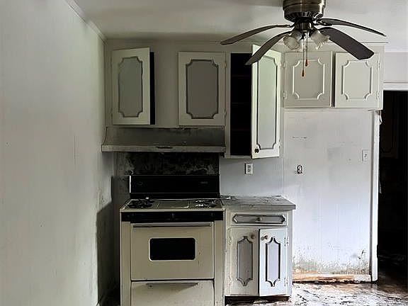 4th image of 5306 Knotty Oaks Trl