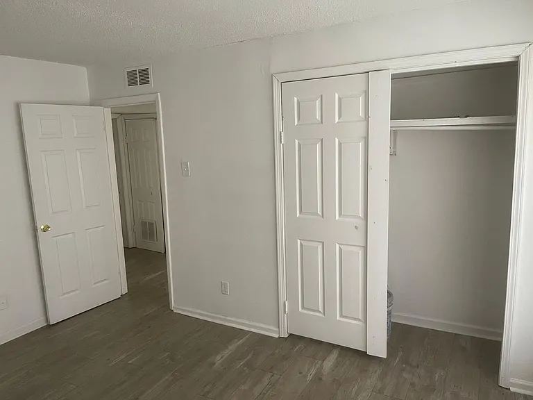 2950 Martin Luther King Jr Dr SW — Photo 5