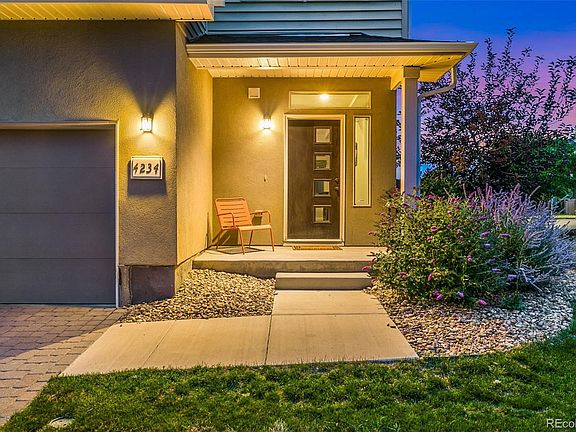2nd image of 4234 Elegant St