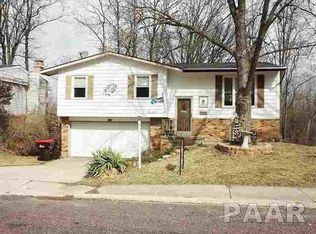 3717 W Pagewood Dr, Peoria, IL