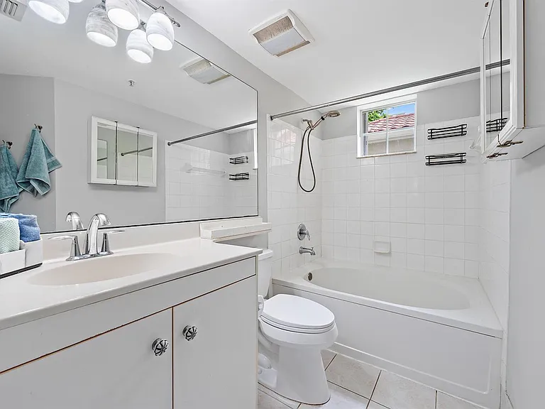 4117 Tuscany Way #4117 — Photo 8