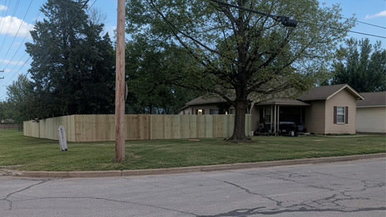 3 bed, 1116 sqft, $985 — Photo 3