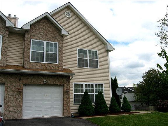 3rd image of Cambridge Ct
