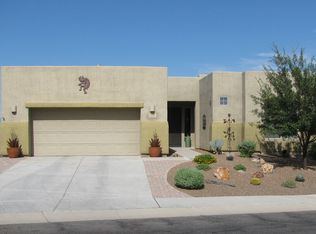 658 W Calle Artistica, Green Valley, AZ 85614