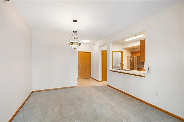 301 Harbour Town Dr #301 — Photo 12