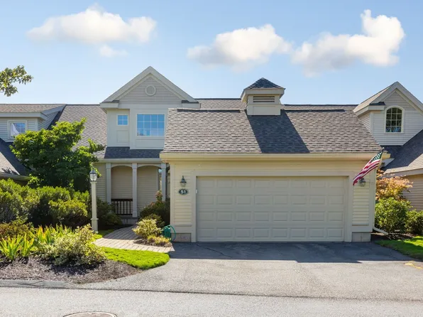 51 Carriage Hill Cir Unit 51, Southborough, MA 01772