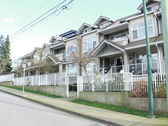4th image of 15621 Marine Dr #205