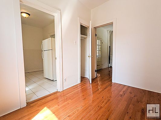 4th image of 270 15th St APT 2