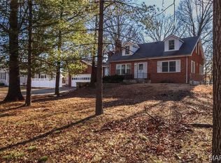 934 Forder Rd, Saint Louis, MO 63129