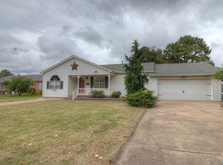 20 E Georgia St, Shawnee, OK 74804