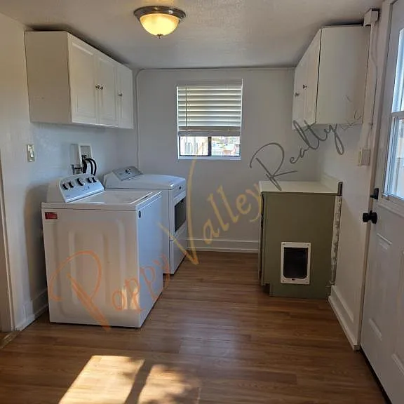 305 Grandview Ave — Photo 9