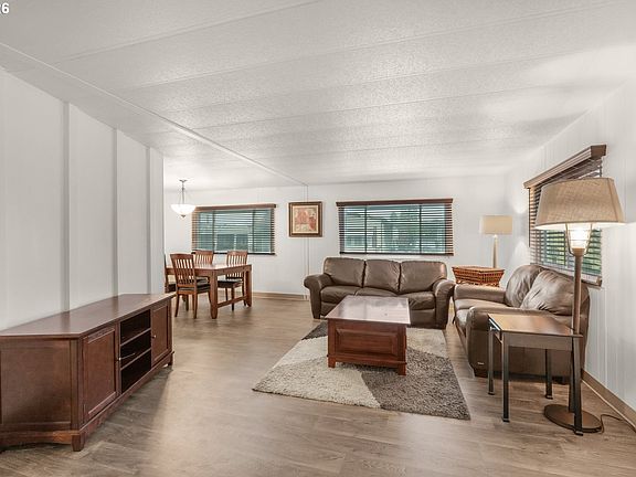 3rd image of 620 SE 2nd Ave Unit 60