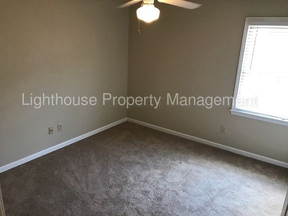5th image of 175 Wilbanks Dr