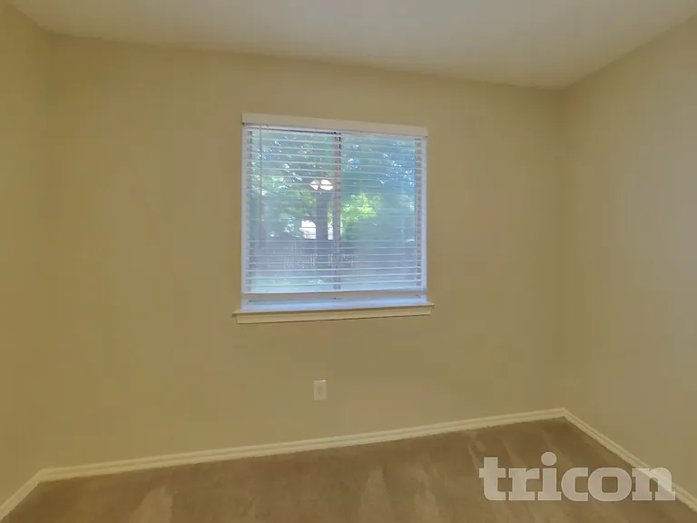 8311 Rock Brook St — Photo 10