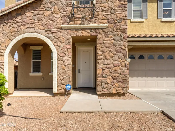 17033 S Mesa Shadows Dr, Vail, AZ 85641