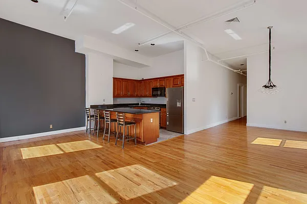 Rented by Compass | media 4